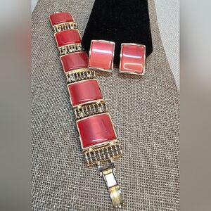 Vintage Red Thermoset Chunky Gold Tone Square Bracelet And Earring Set